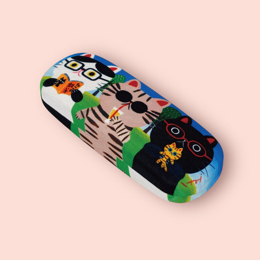 Cool Cats from Nara – Limited Edition Glasses Case🐱at the park