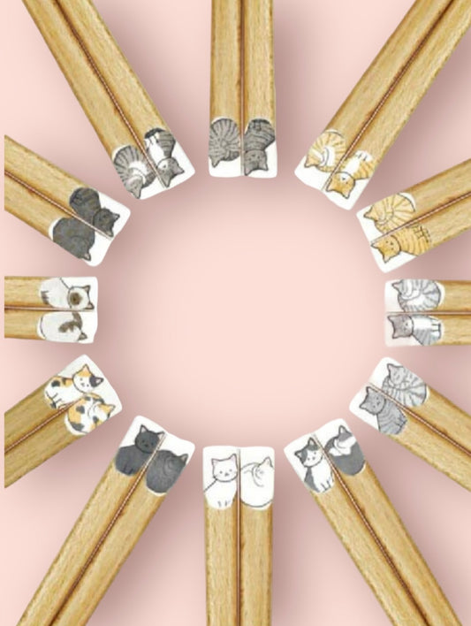 🐱💫 Transform Your Mealtime with Super Cute Cat Chopsticks! 🥢✨Made in Japan