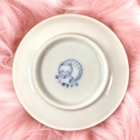Napping cat plate Tora 16.5 x H3.5cm