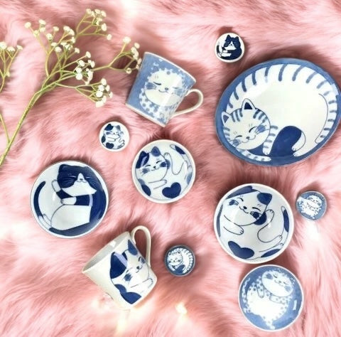 Napping cat plate Hachiware 16.5 x H3.5cm