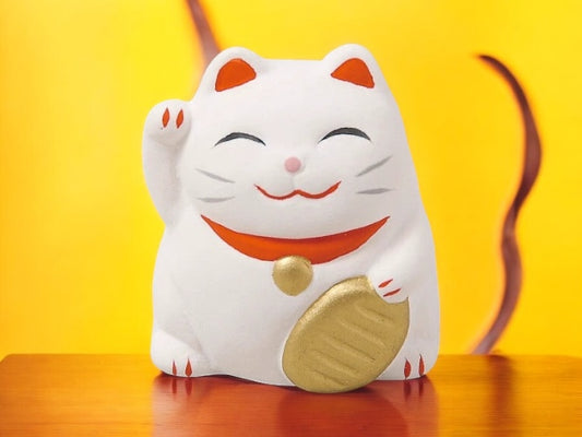 Kaiun🐱✨ Bring Home Luck with the Charming Beckoning White Cat! ✨🐱
