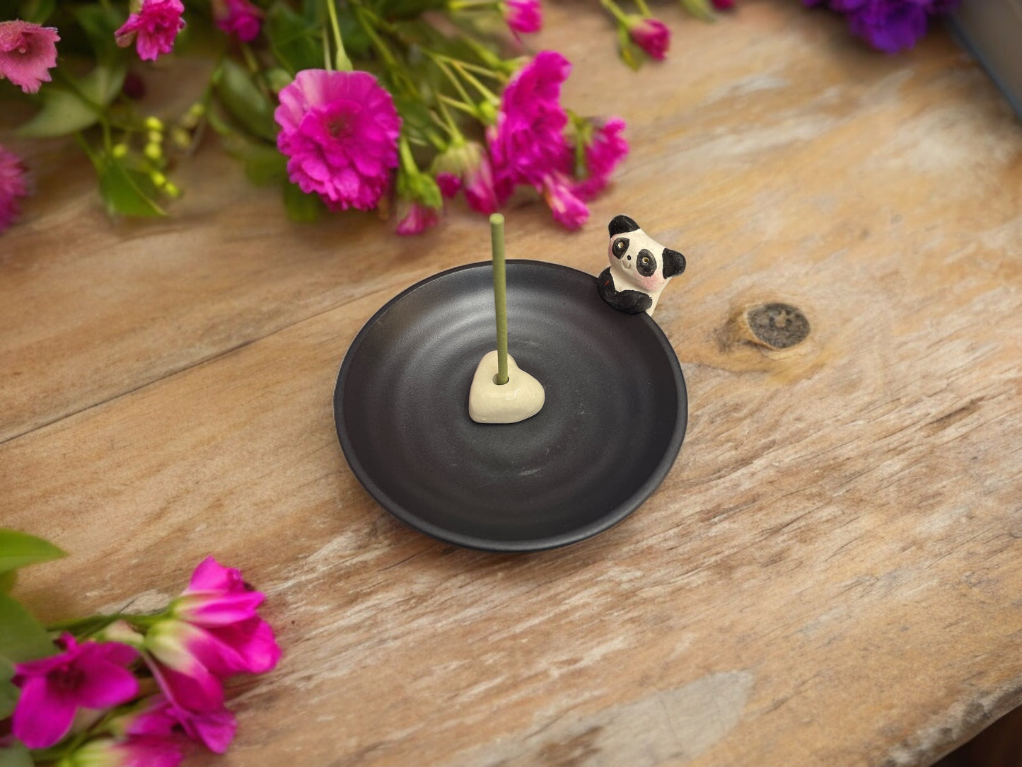 πΌβ¨ Panda Paradise: Enchanting Handcrafted Incense Holder πΏπ«