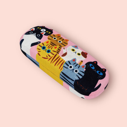Cool Cats from Nara – Limited Edition Glasses Case🐱Stray Friend