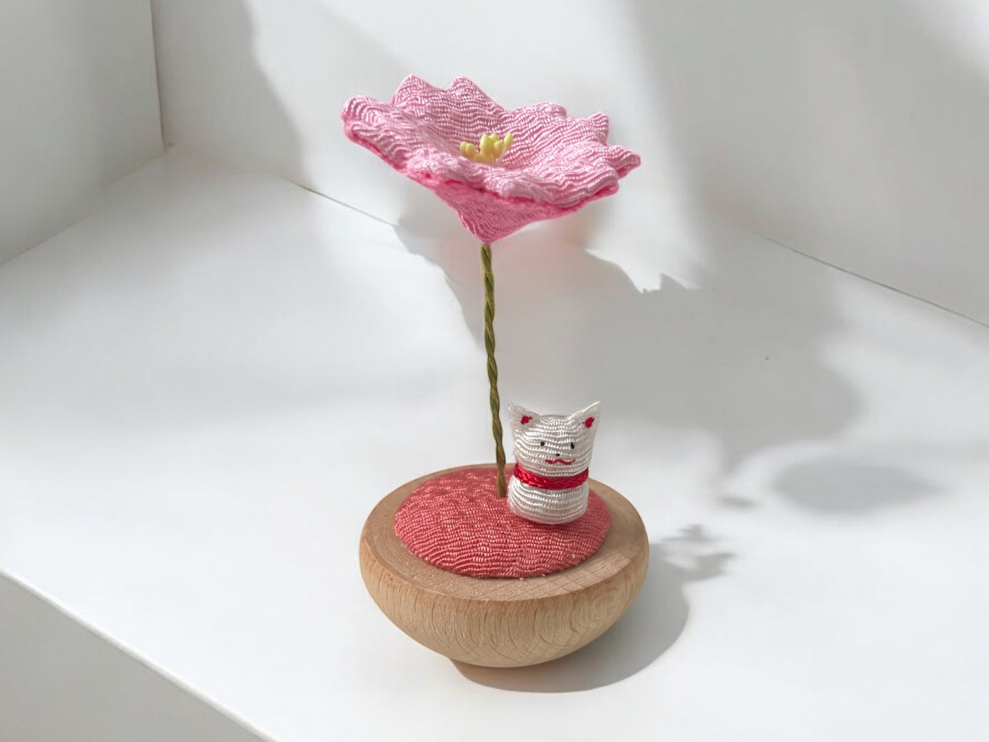 Cat๐ธโจ Swaying Cherry Blossom: A Touch of Serenity