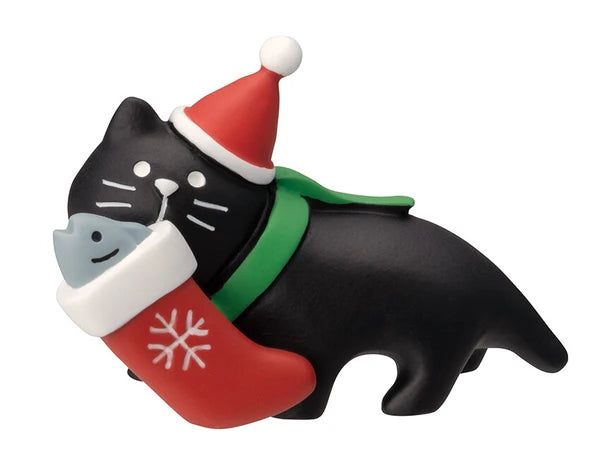 🎄✨ "Sock-Snatching Whimsical Cat Christmas: Miniature Festive Felines" ✨🎄