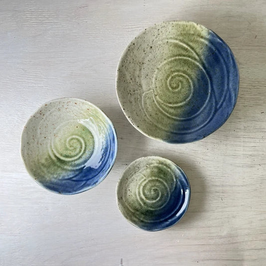 🍃🌊✨ Mino Ware Three-Glaze Bowl Plate – Made in Japan - Green Blue