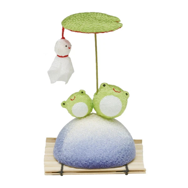 Handmade Chirimen Rain-Shelter Frogs ☔🐸