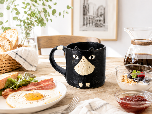 🖤🐾 Black Cat Ceramic Mug – Lovingly Made by Japanese Artisans 🎨