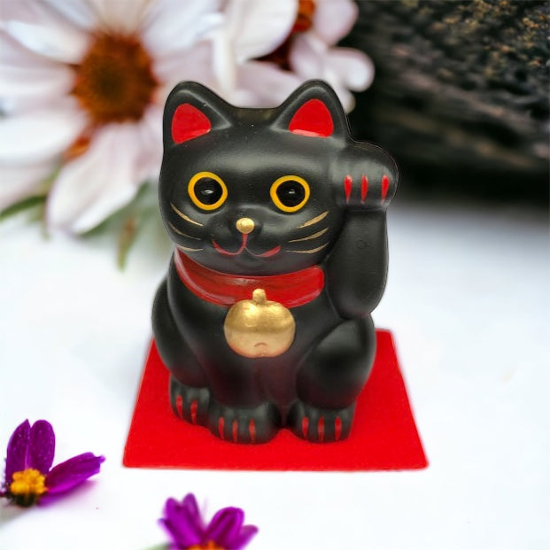 Large Black Cat🐱 "Handcrafted Happiness: The Maneki-neko Talisman" 🎨