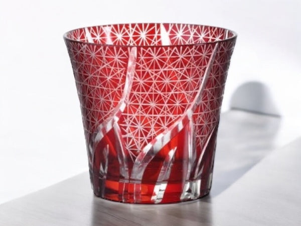 Reflections of Tradition: Unique Kiriko Cut Glass Creations