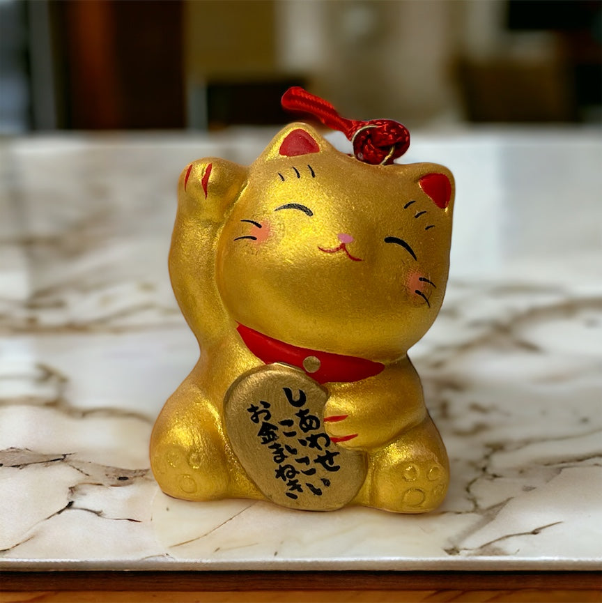 Fortune's Whisper: The Enchanting Gold Maneki Neko with Bell 🐱💖🔔🍀