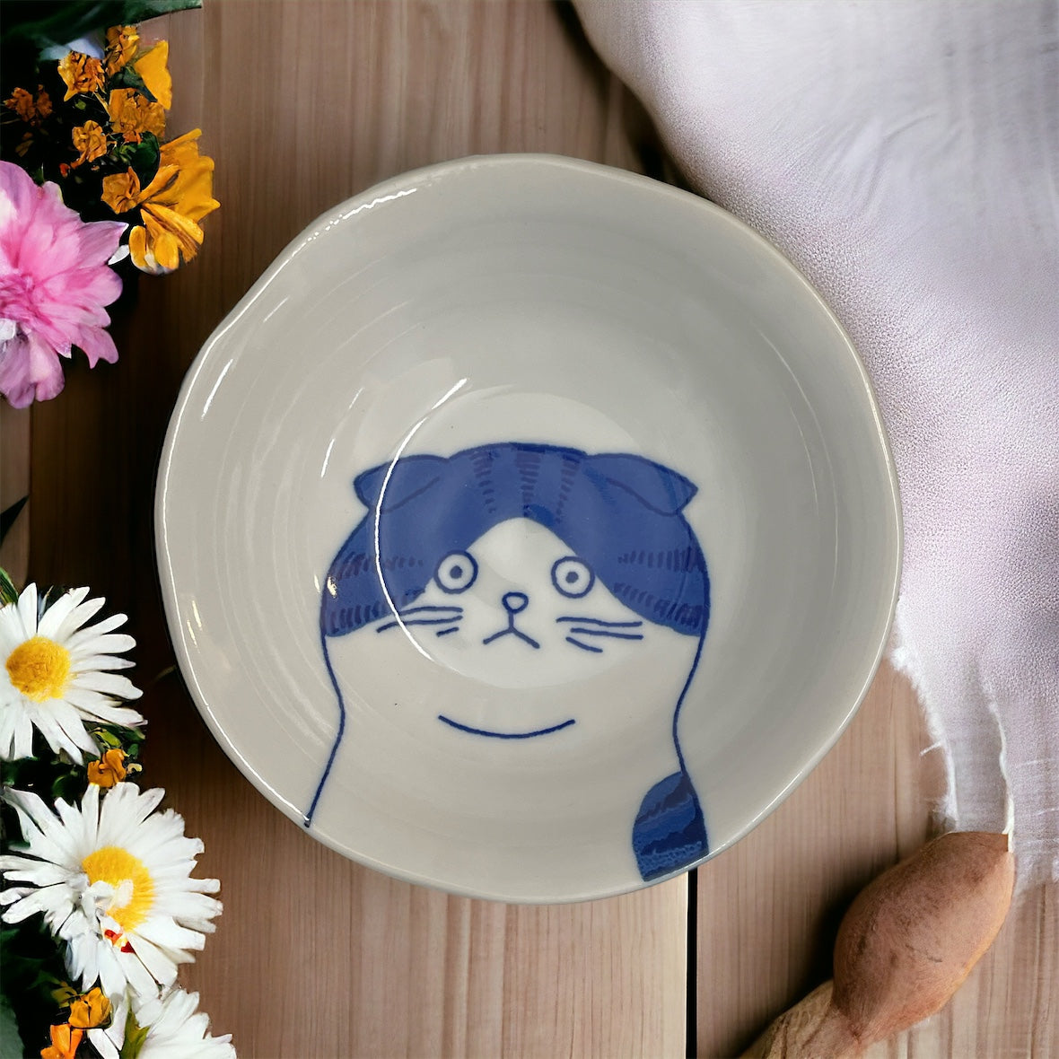 Shallow Bowl🐱💫 Purr-fect Harmony: Cat Motif🐱💫 Shichita Scottish