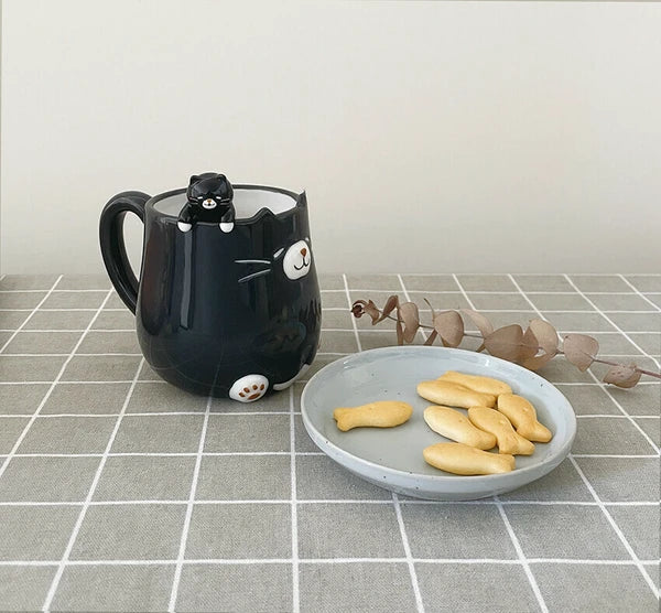 🐾 Chill with the Sitting Cats – Relaxing Time Mug 🐱☕