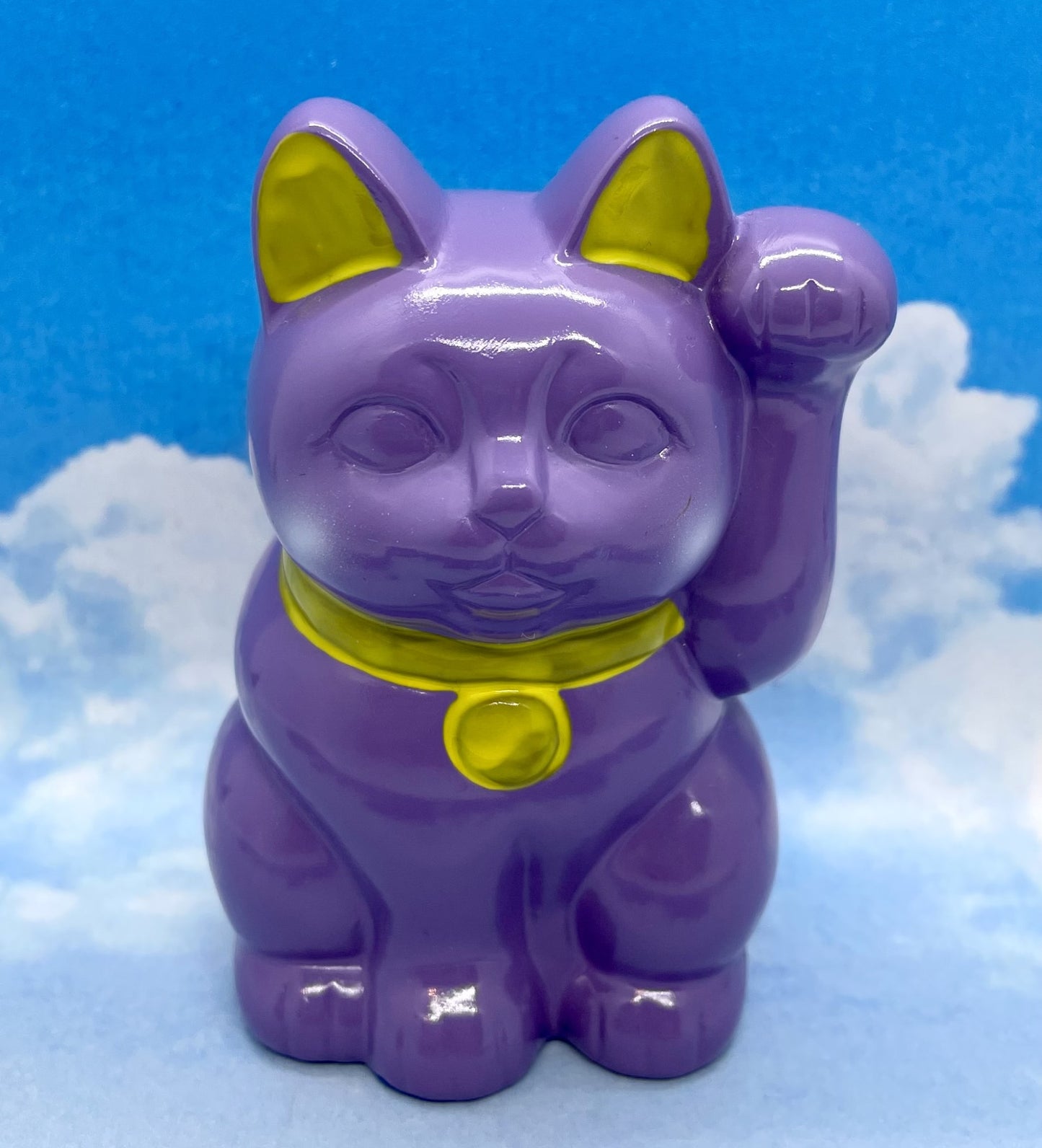 Handcrafted Tokoname-Yaki Beckoning Cat (Money box)